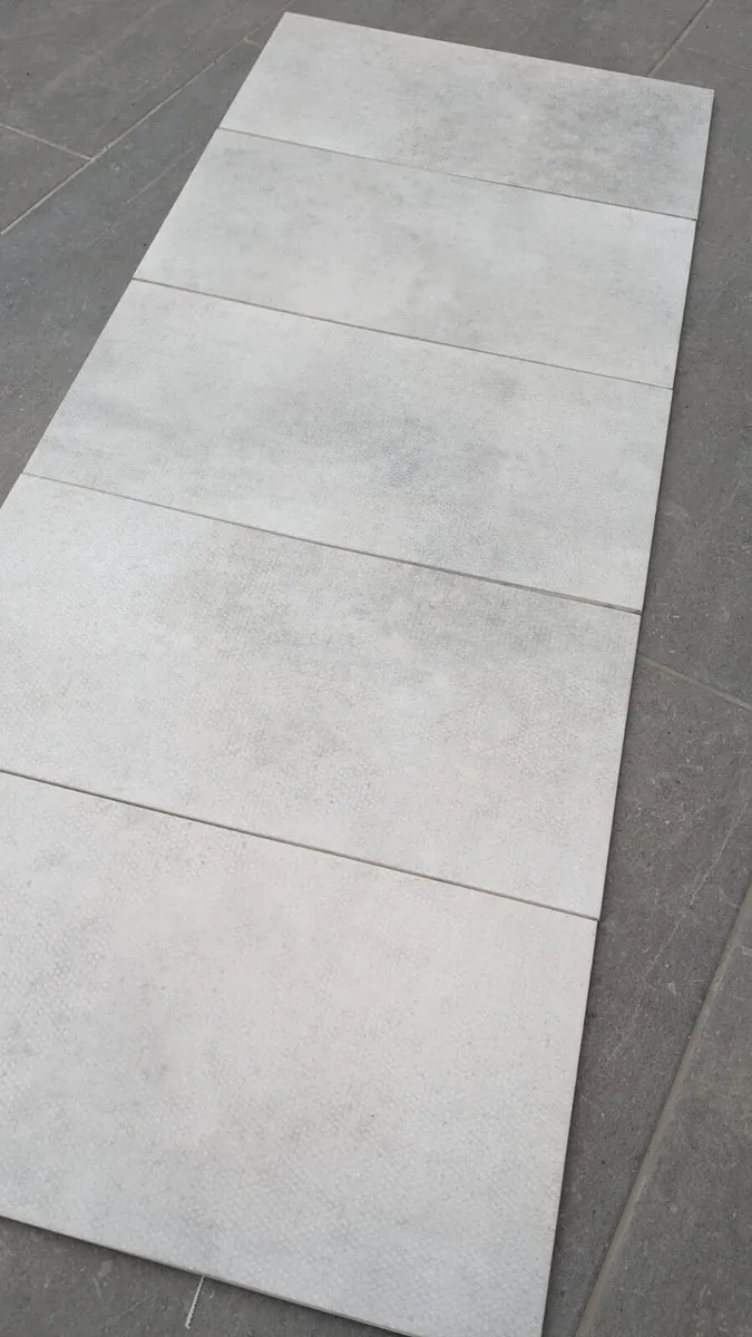 Pavement grey wall tile (7.92 m2) - Image 2