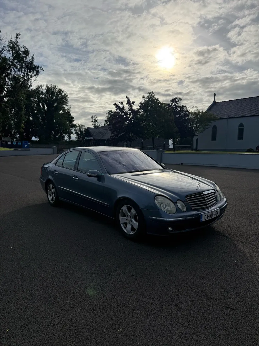 Mercedes E320 CDI - Image 2