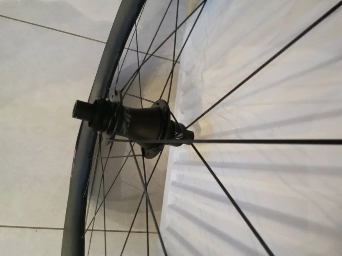 Zipp 858nsw - Image 3