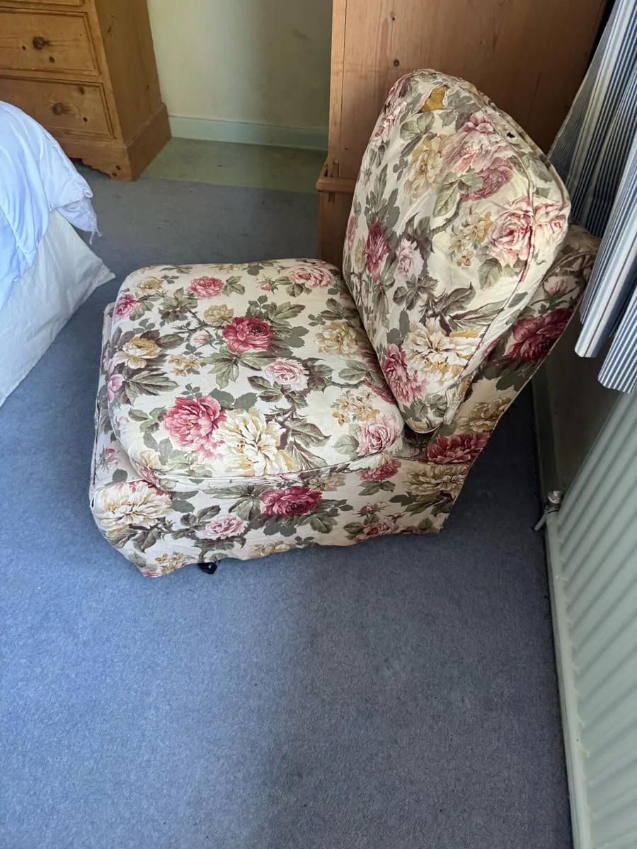 Chair - Image 2