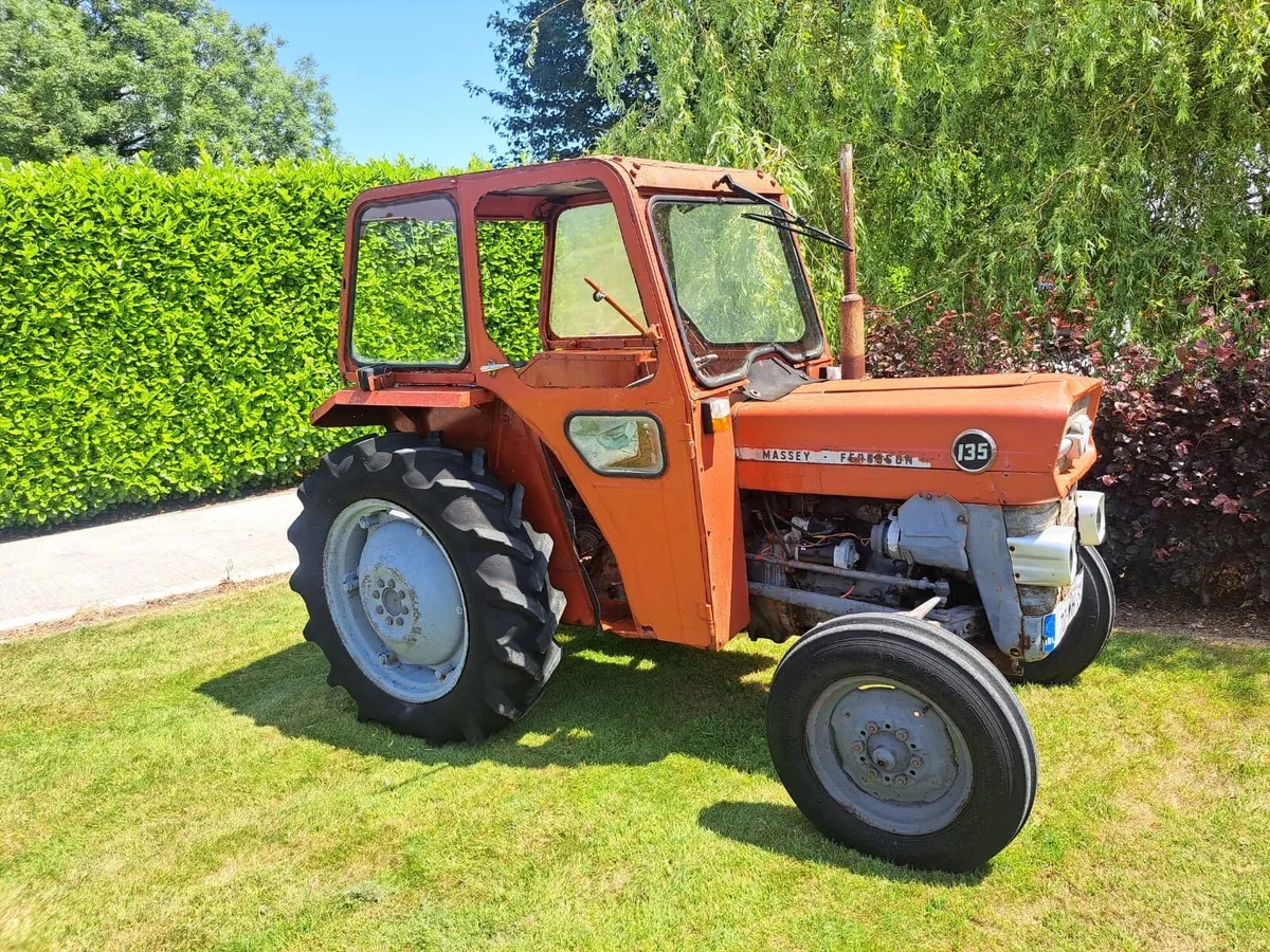 Massey Ferguson 135 - Image 1