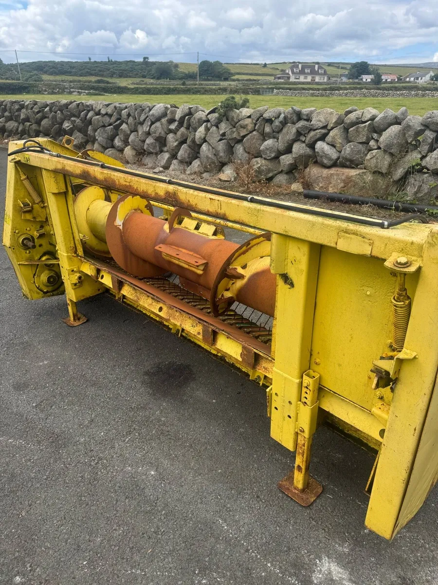 John Deere 630A pickup - Image 3