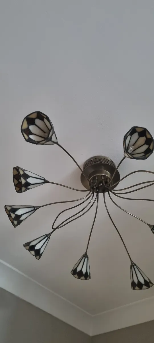 3x art deco style ceiling light fittings - Image 4