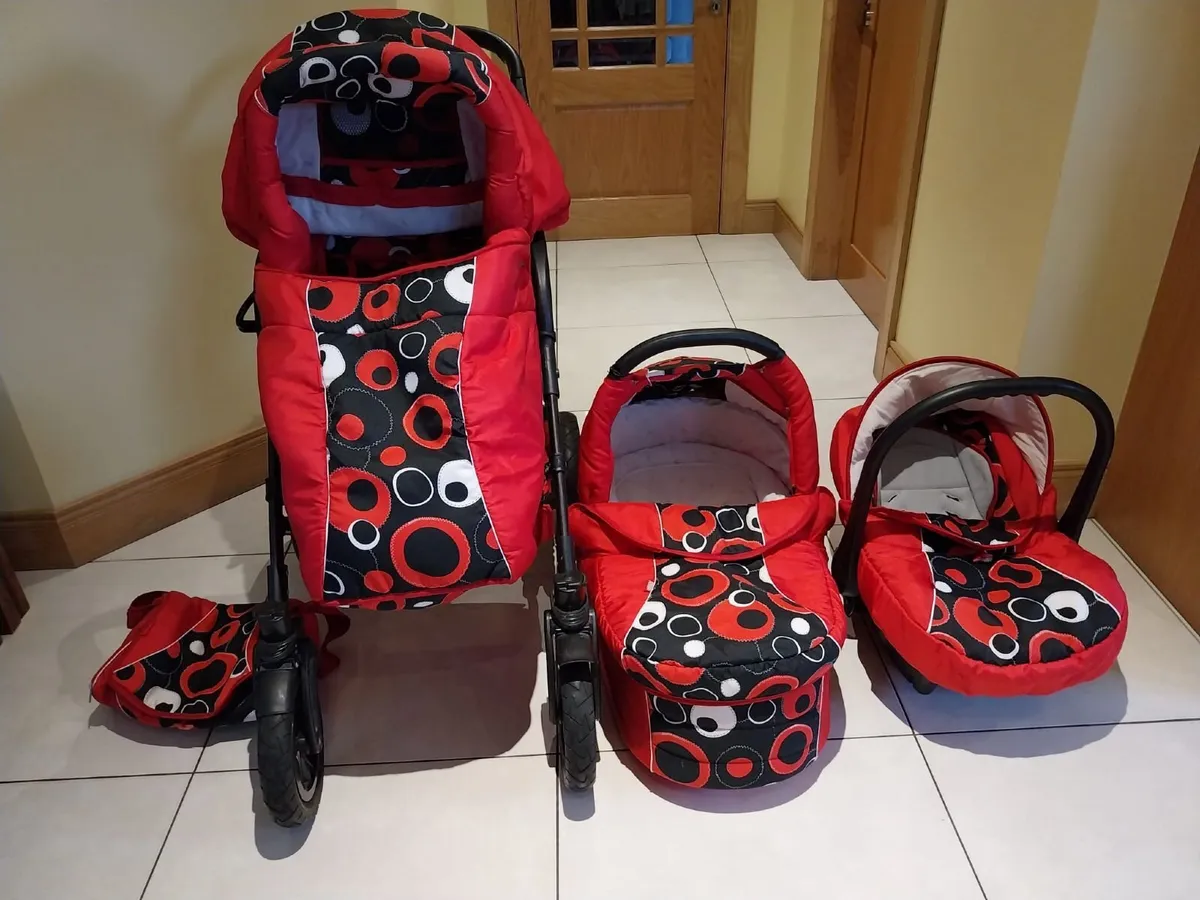 3 in one pram, pushchair, carseat - Image 3