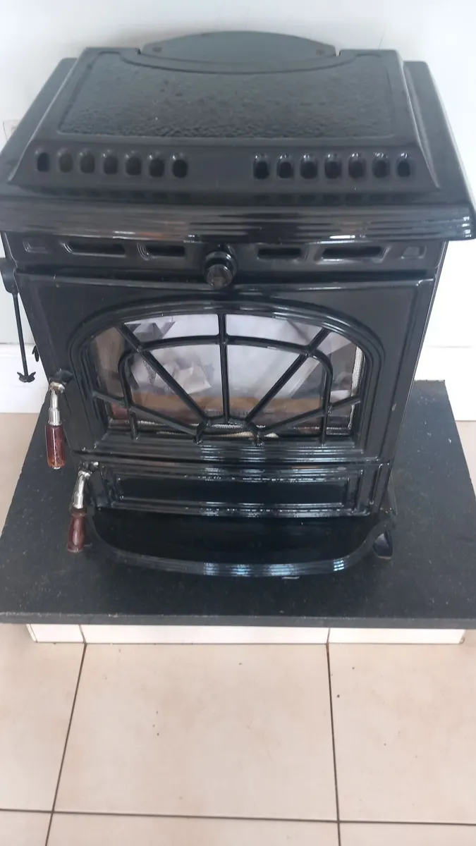 Solid fuel stanley stove - Image 2