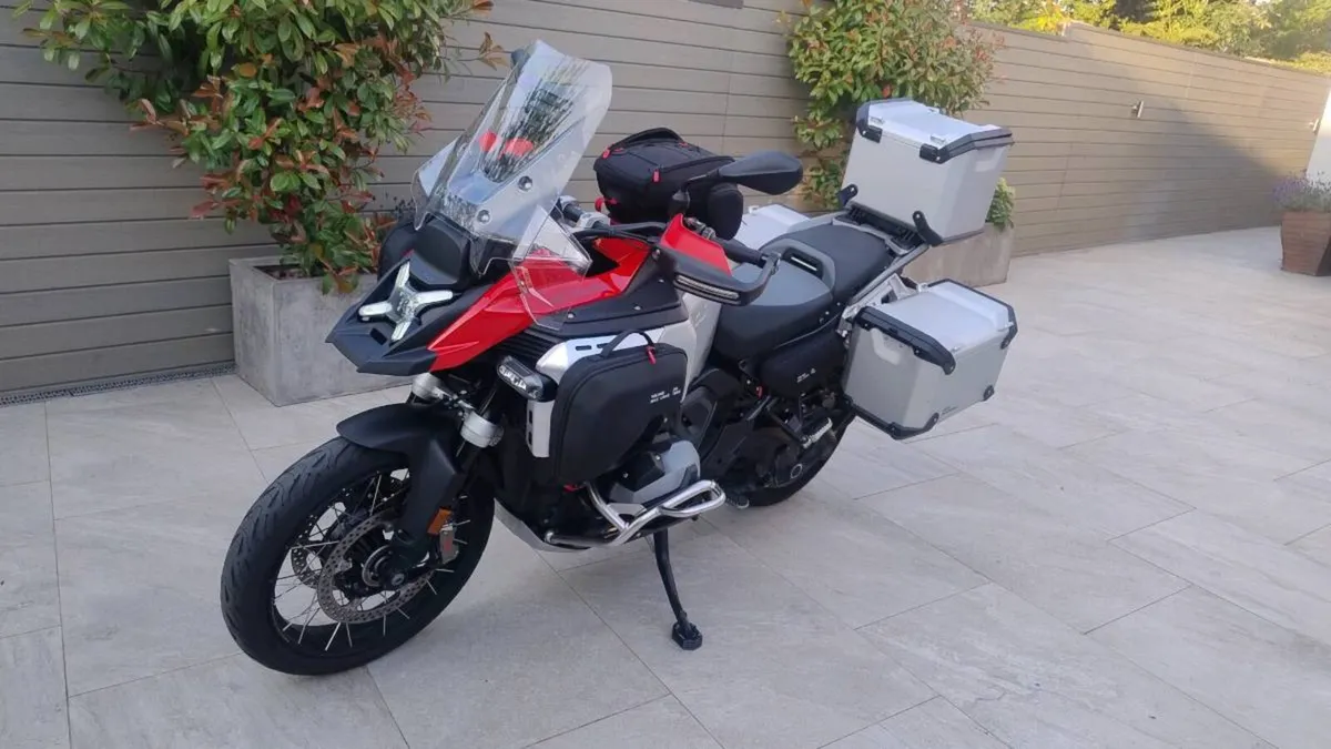 2025 R1300GSA ASA blind spot adaptive cruise & HT - Image 2