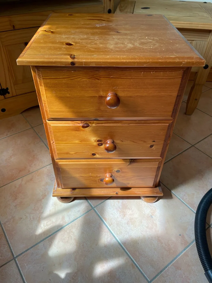 Pine Bedside Locker