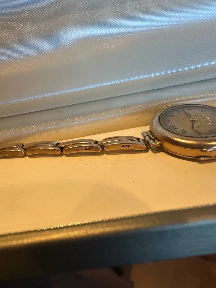 Vintage 9ct gold ladies mechanical wrist watch 17g - Image 2