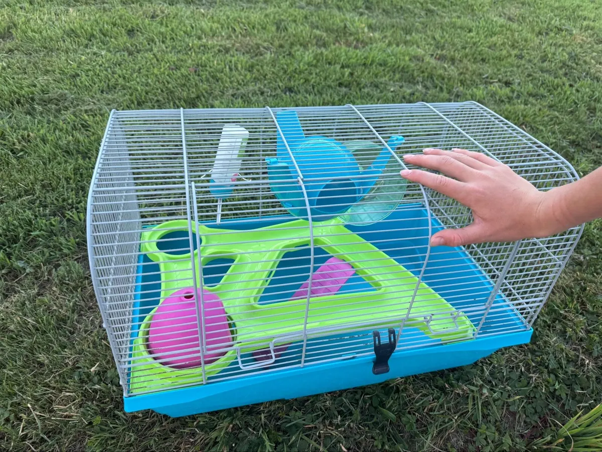 Hamster cage - Image 1