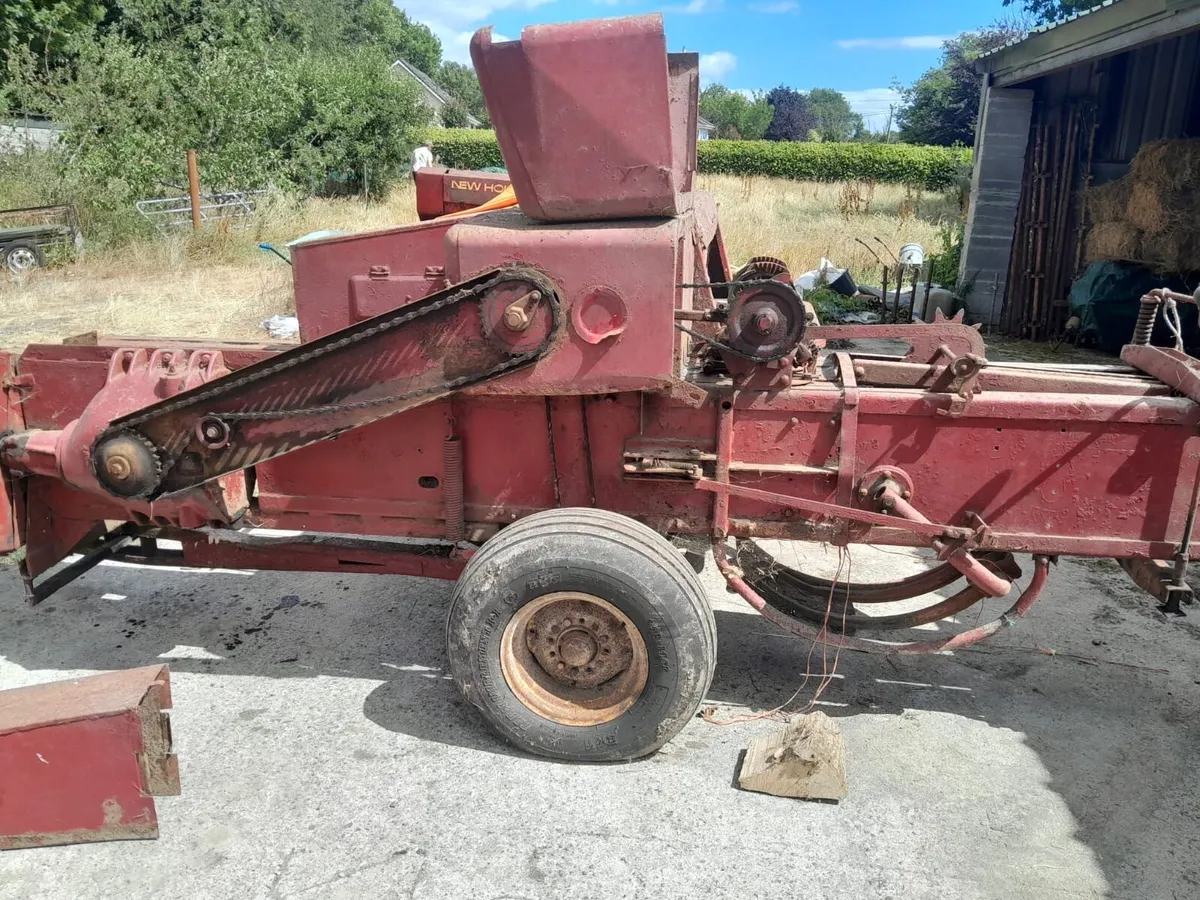 New Holland S268 Baler - Image 4