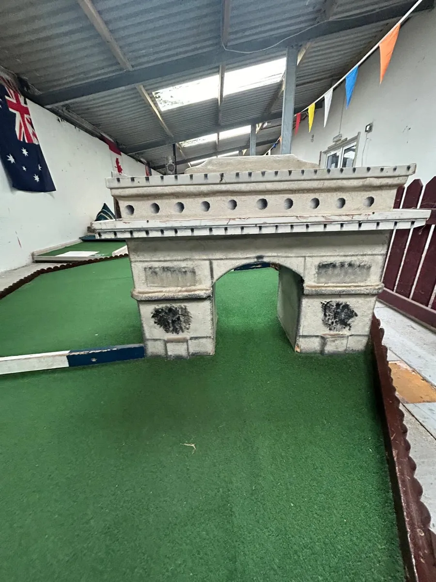 Nine Hole Crazy Golf Course - Image 4