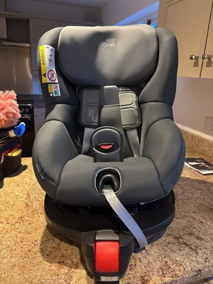 Britax Romer Car Seat - Image 1