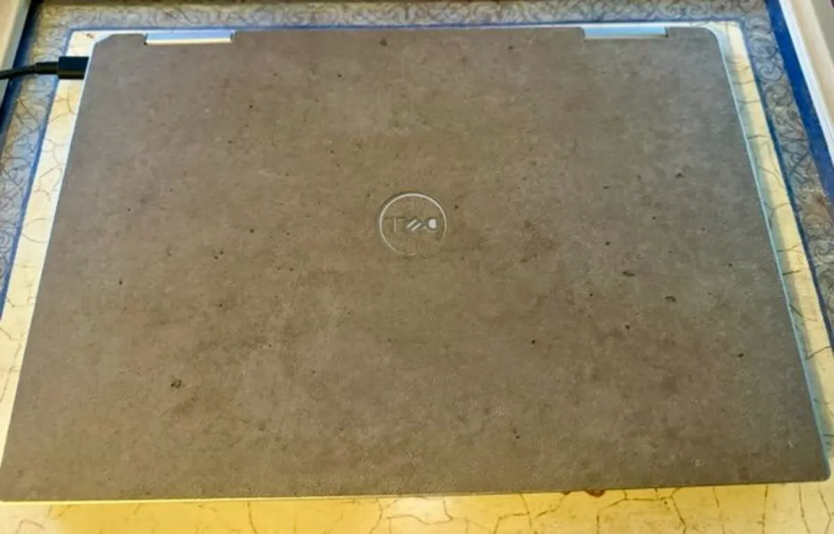 Dell XPS 13 93210 2-in-1 & Pen - Image 4
