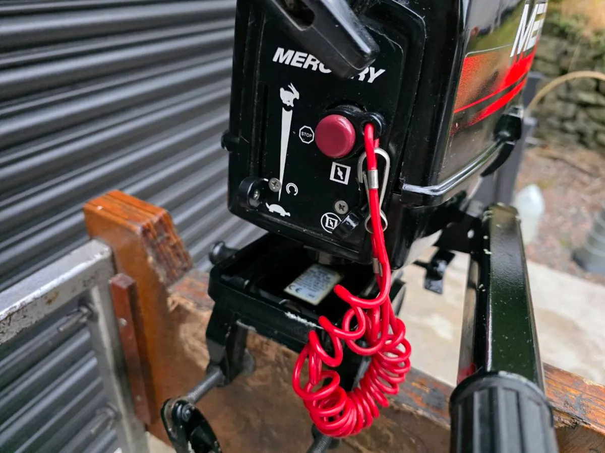 Mercury 3.3hp 2 stroke short shaft boat outboard - Image 4