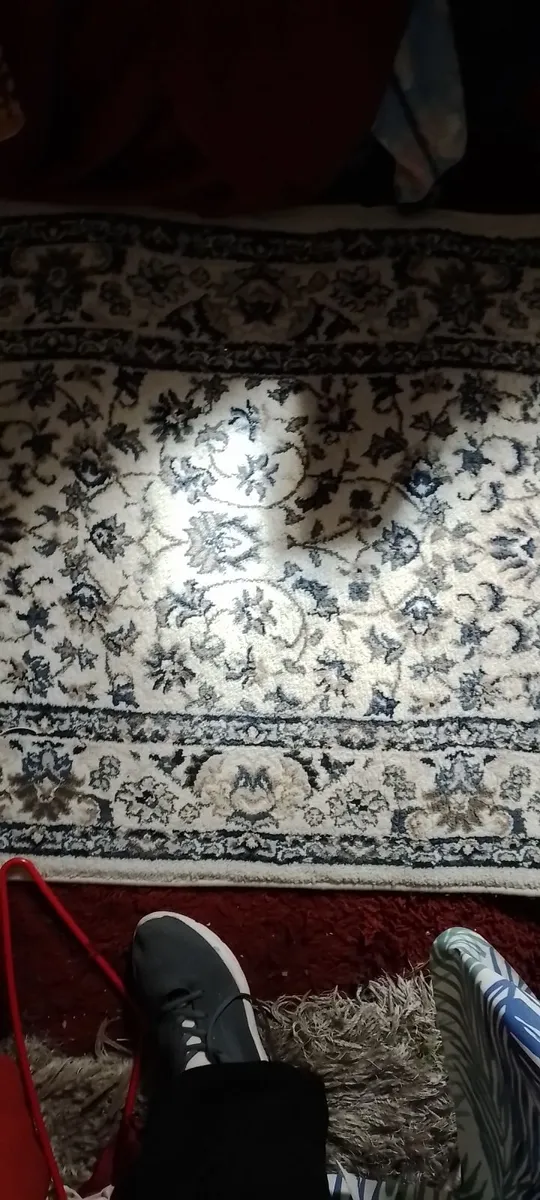 Rug. For sale - Image 1