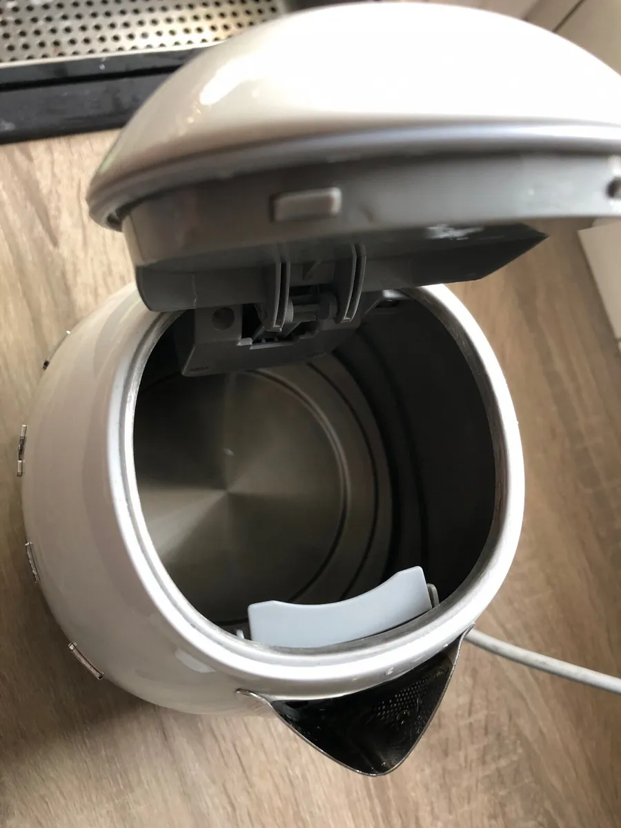 Smeg kettle white - Image 2
