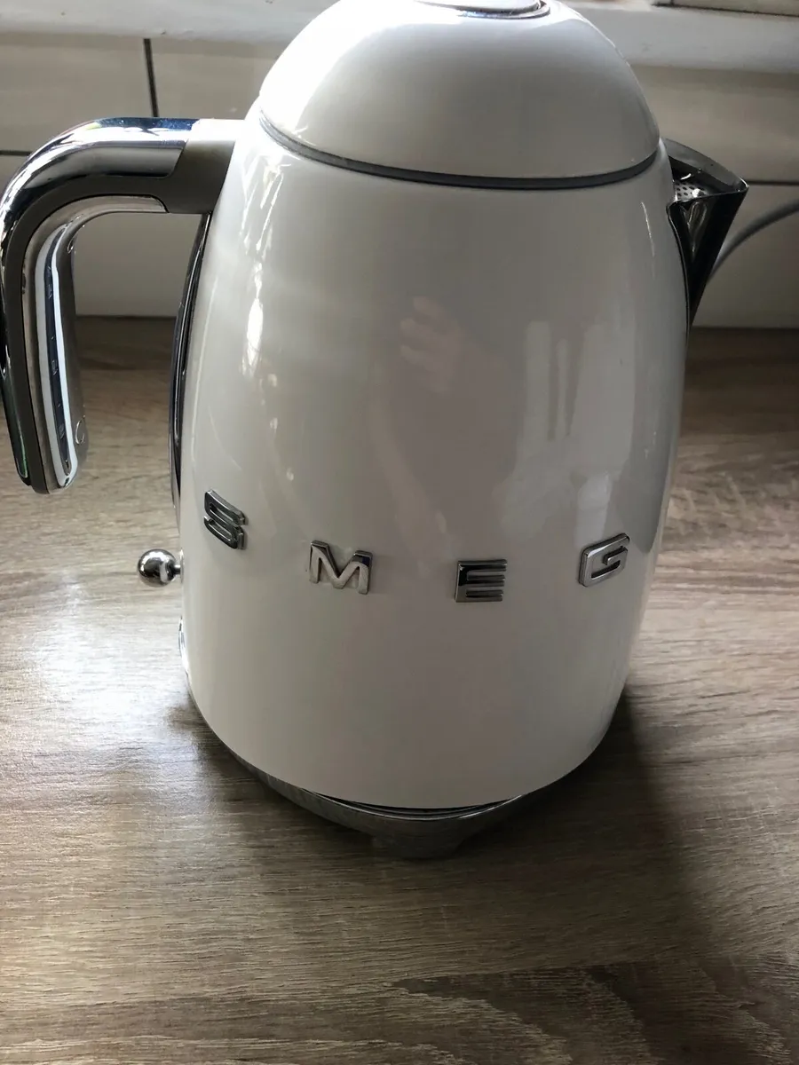 Smeg kettle white - Image 3