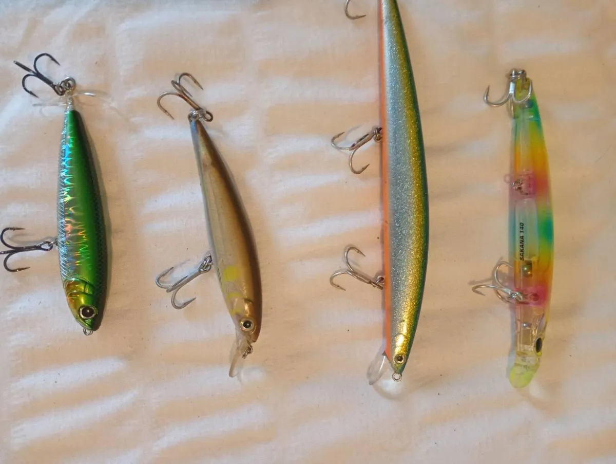 Bass hard plastic lures - Image 3