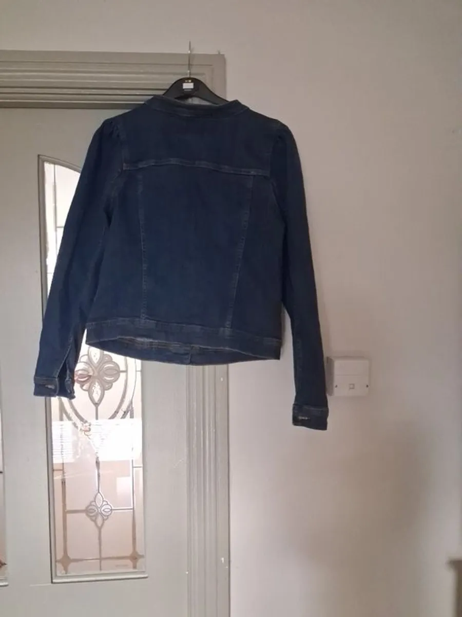 Ladies Leather Short Jacket - Image 3
