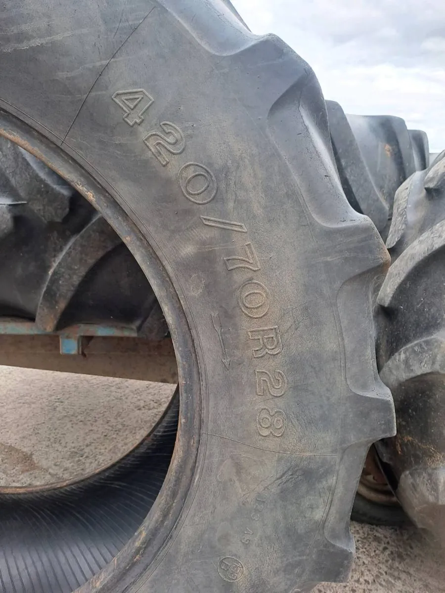 Tractor tyres - Image 2