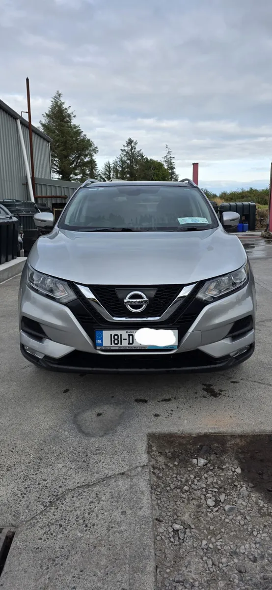 181 NISSAN QASHQAI AUTO - Image 1