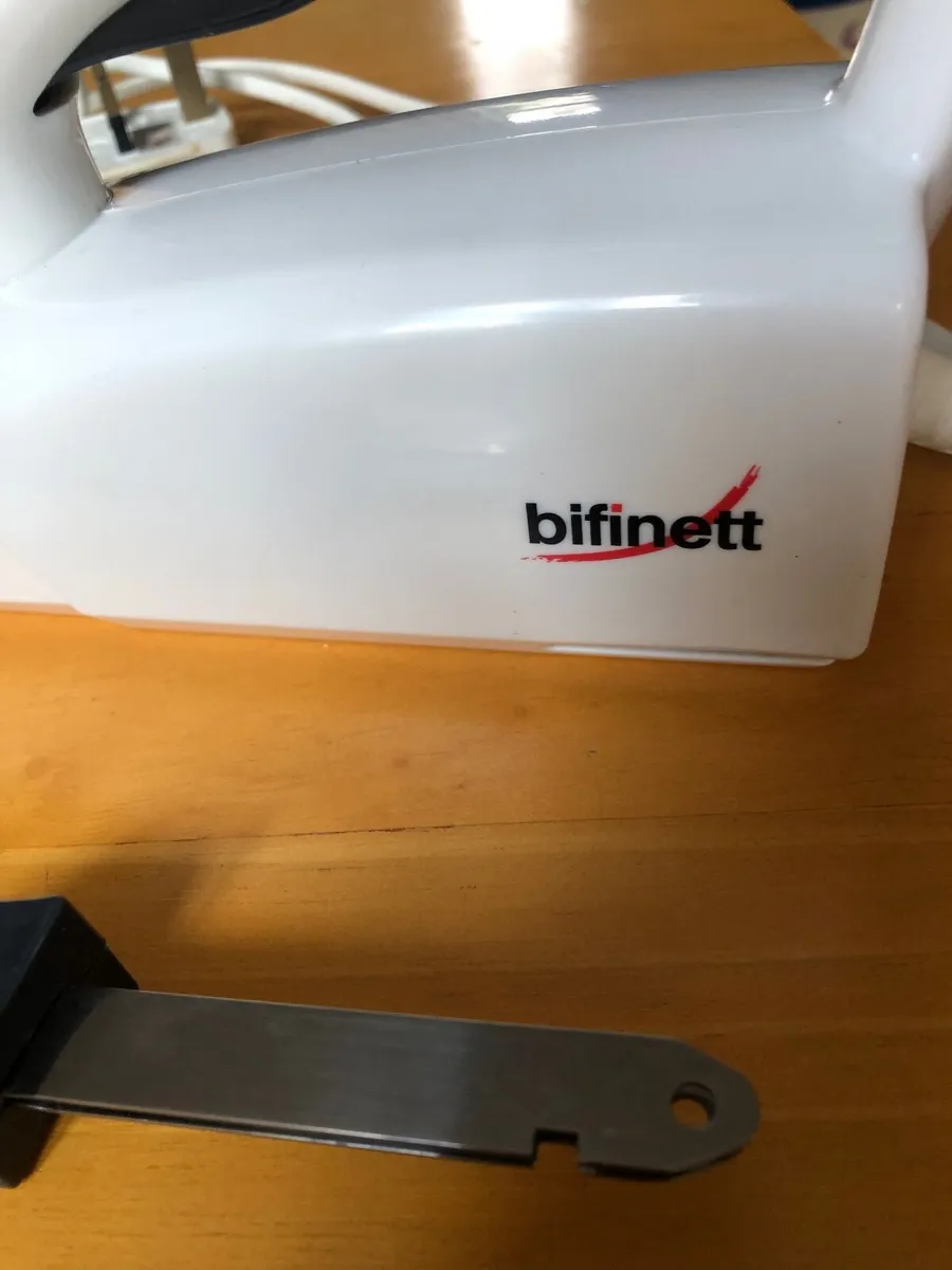 Bifinett Electric Knife - Image 4