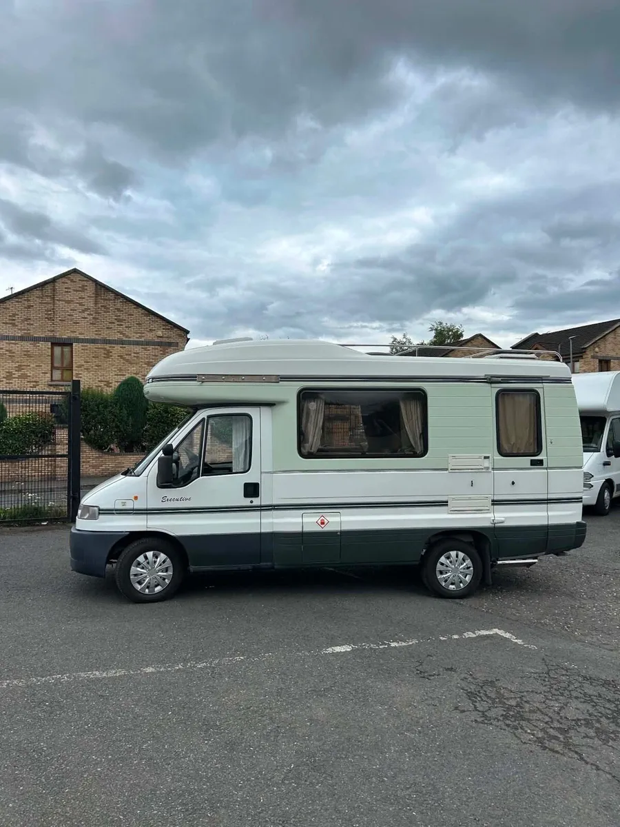 Peugeot Boxer 2.5 JTD Auto-Sleeper-4 Berth - Image 2