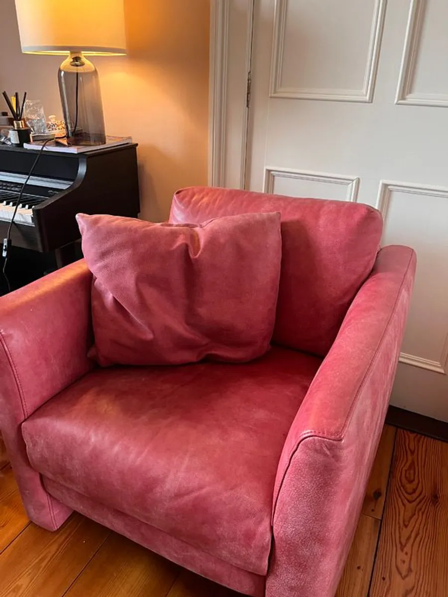 Vintage armchair / reading chair - Image 1