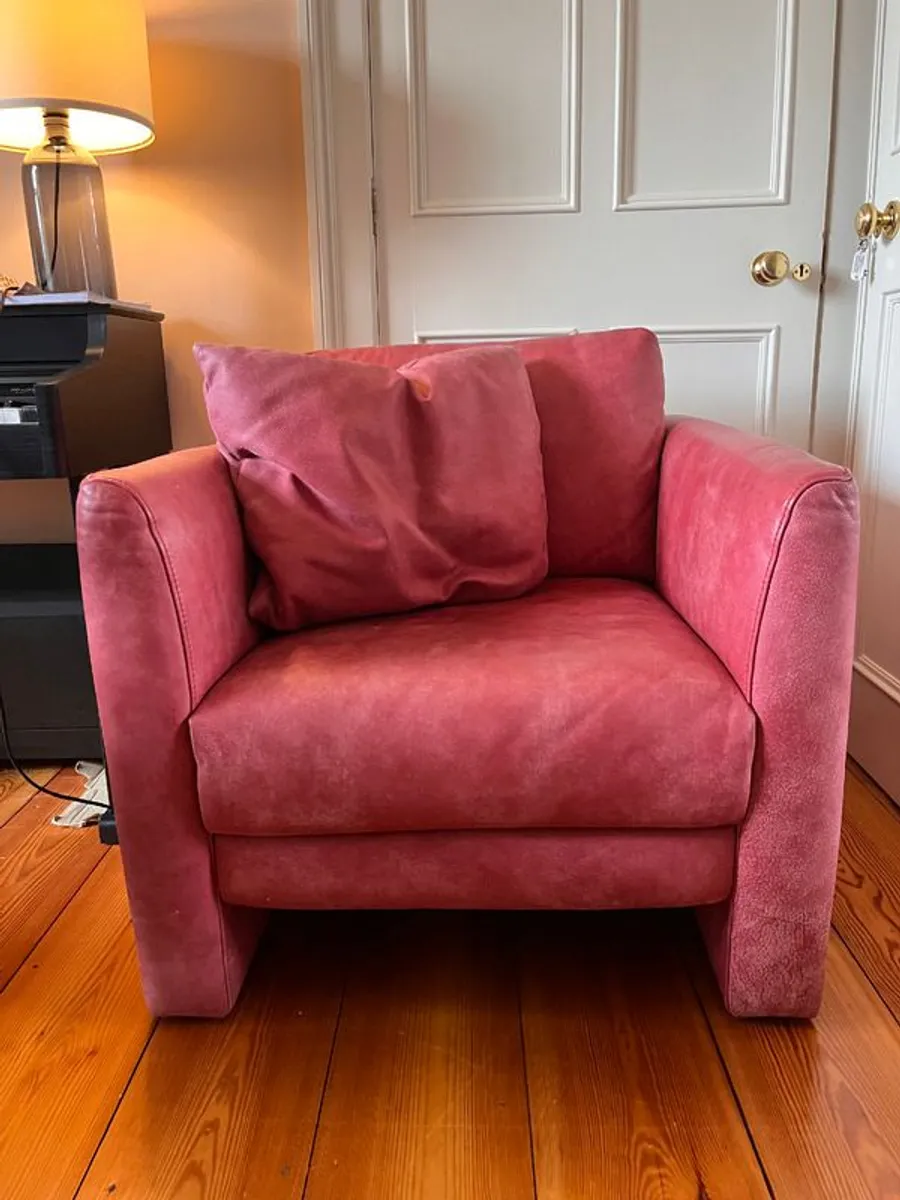 Vintage armchair / reading chair - Image 3