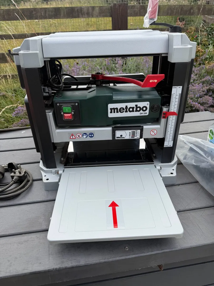 Metabo DH 330 portable bench planer 230v - Image 1