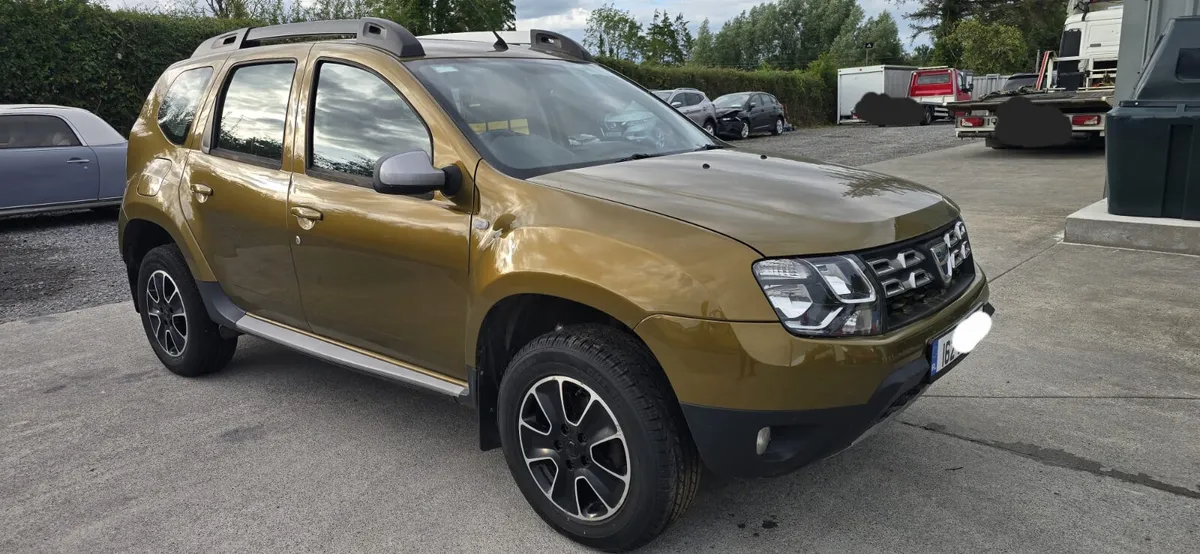 162 DACIA DUSTER 4X4 DIESEL - Image 1