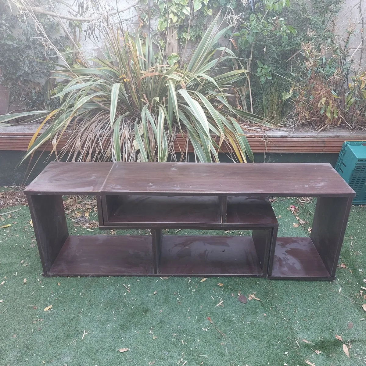 Furniture Unit. free - Image 1