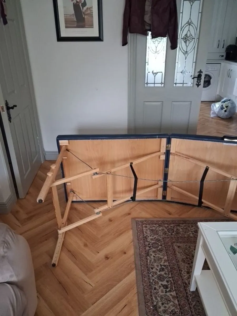 Massage Plinth - Image 1