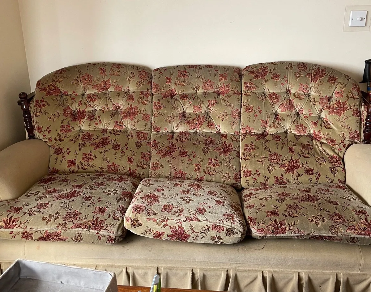 COUCH - 2  ARM CHAIRS - Image 3