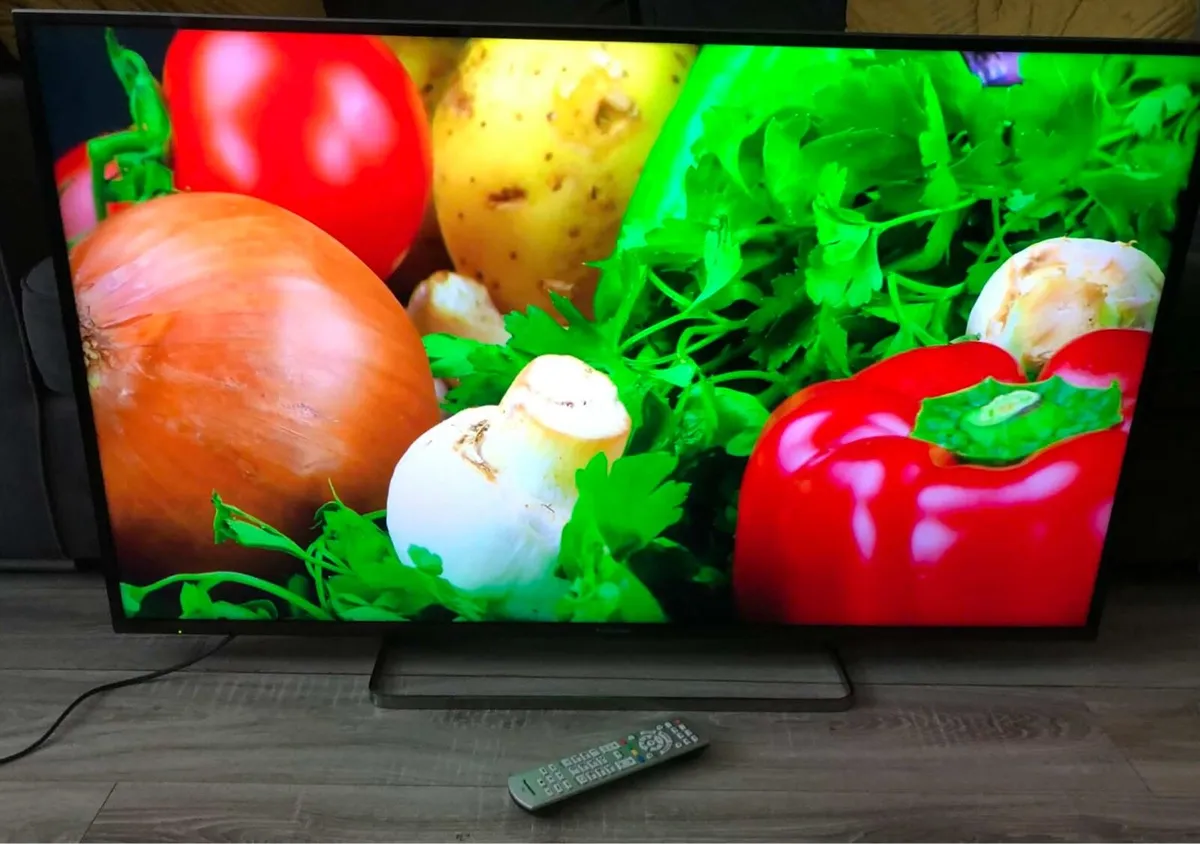 50” Panasonic 4K Ultra HD Smart Tv + Home Cinema - Image 2