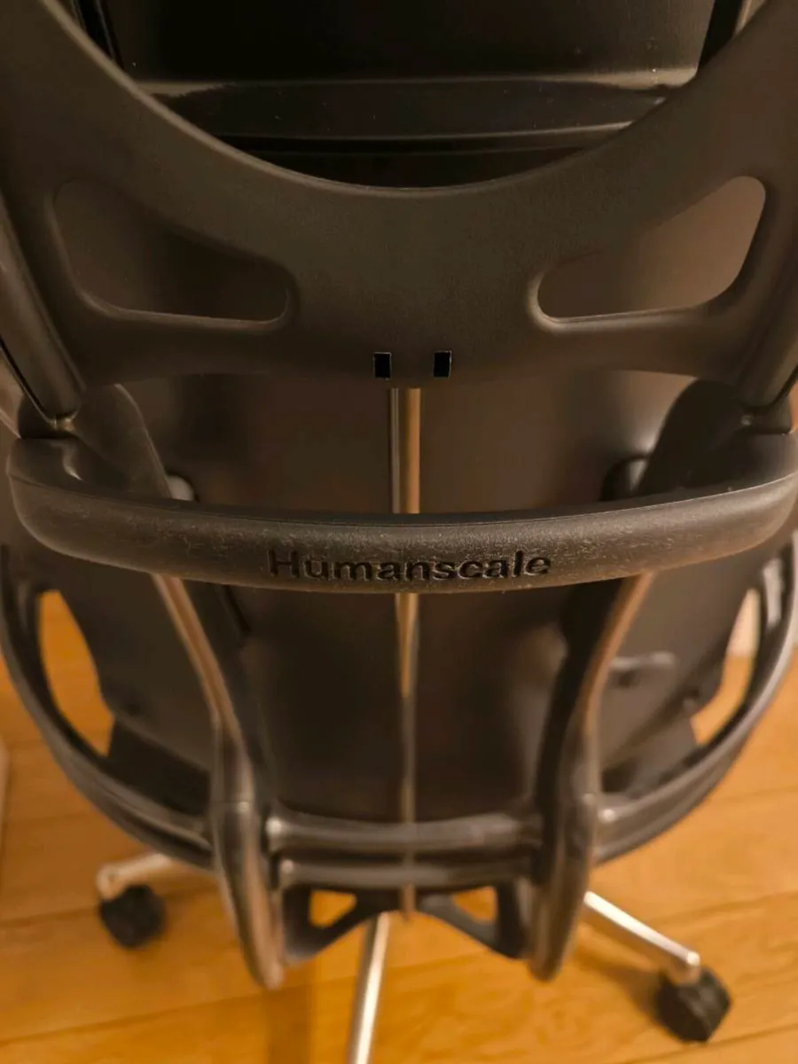 Ergonomic office chair - Image 3