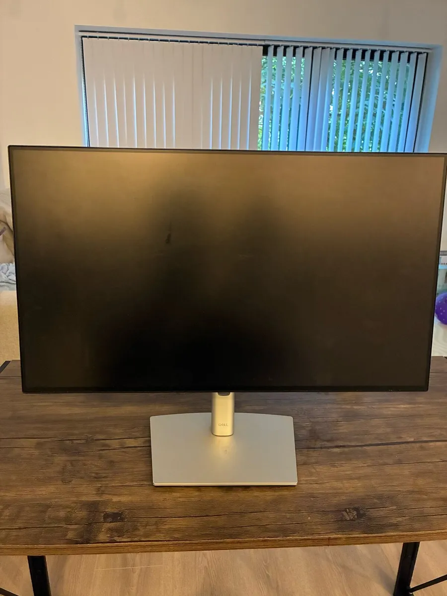 2X DELL UltraSharp 24 Monitor – U2422H 2 for €180 - Image 3