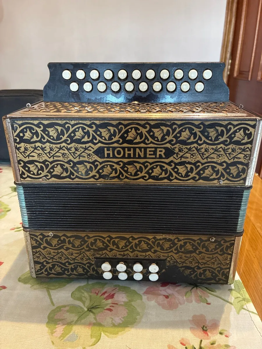 Hohner Pokerwork HA-2815 Diatonic Button Accordion - Image 1