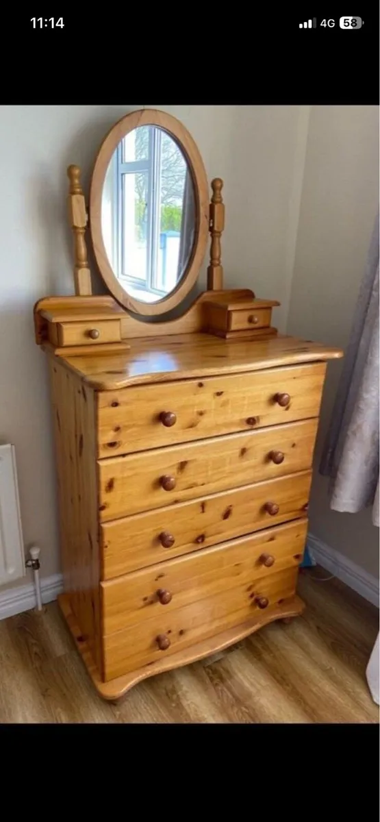 Chest of drawers - Image 1