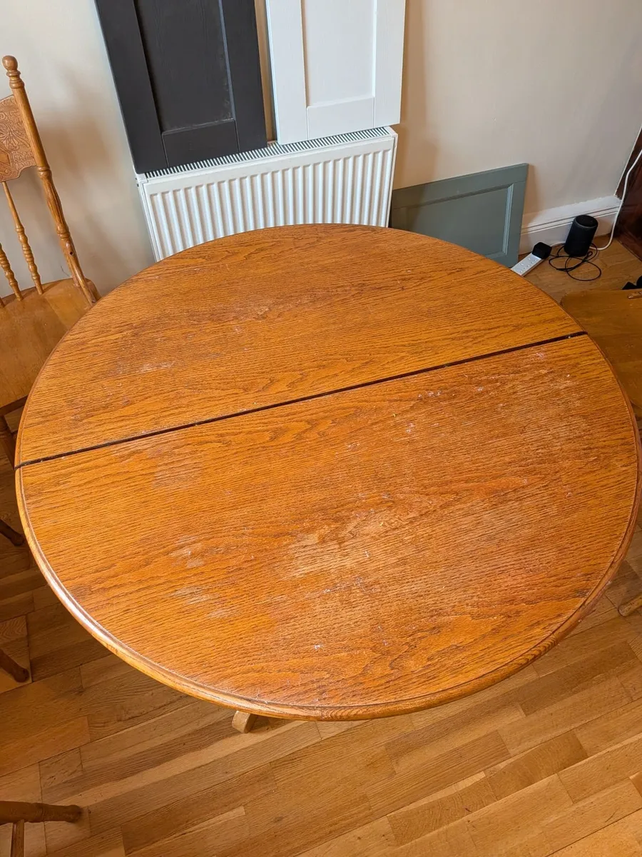 Solid Oak Dining Table and 6 Chairs - Image 3