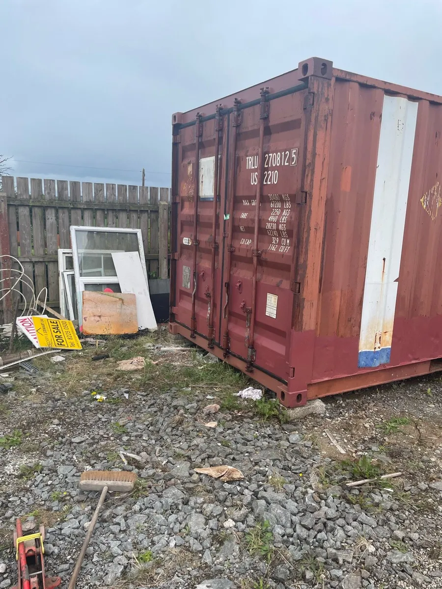 20ft Shipping container - Image 1