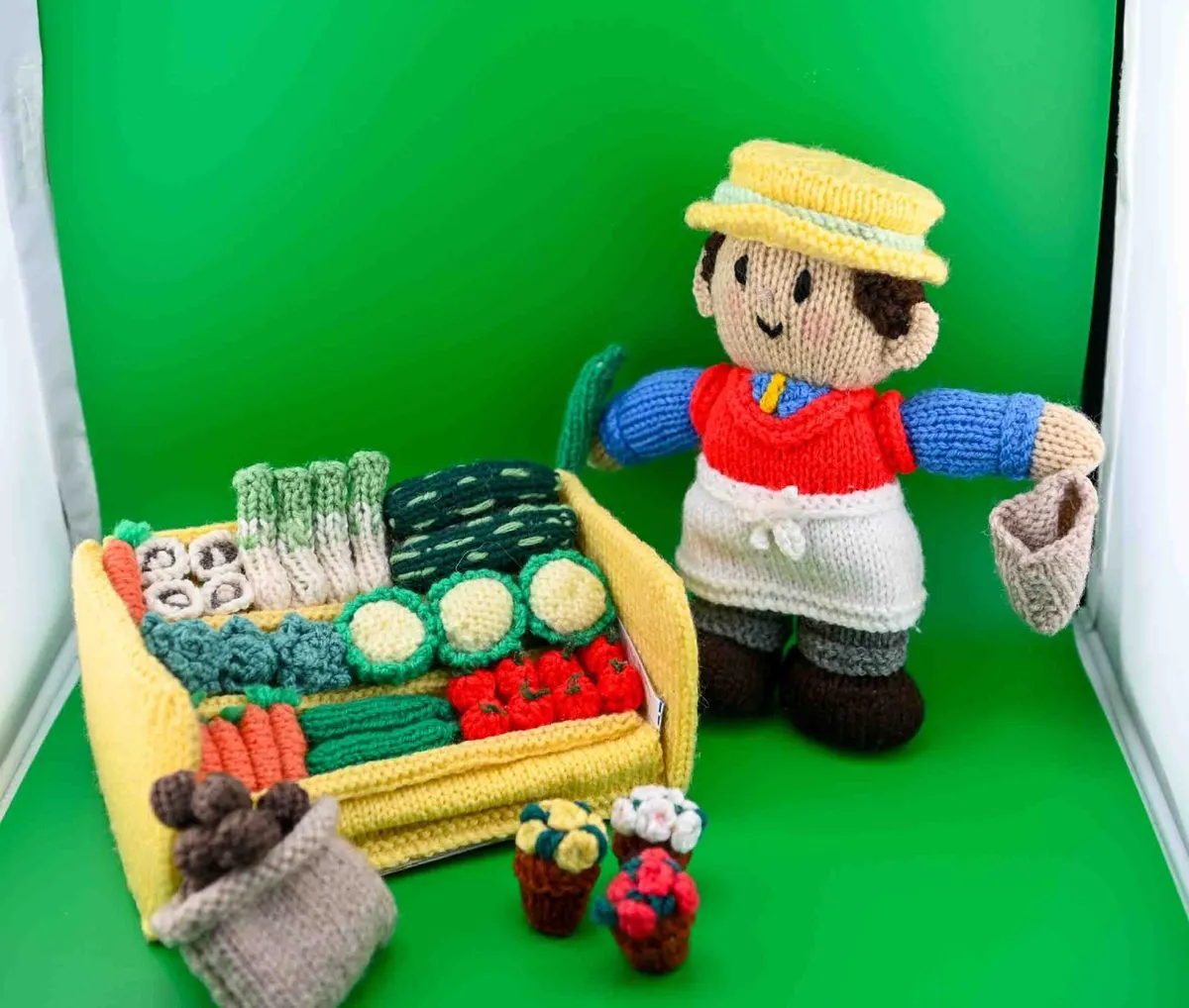 Knitted Craft - Image 1