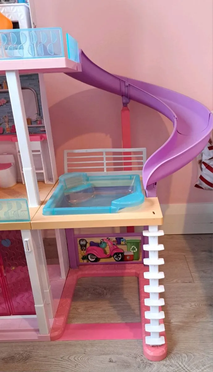 Barbie Dreamhouse - Image 4