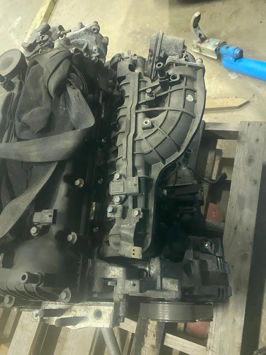 Santa FE 2.2 Engine - Image 3