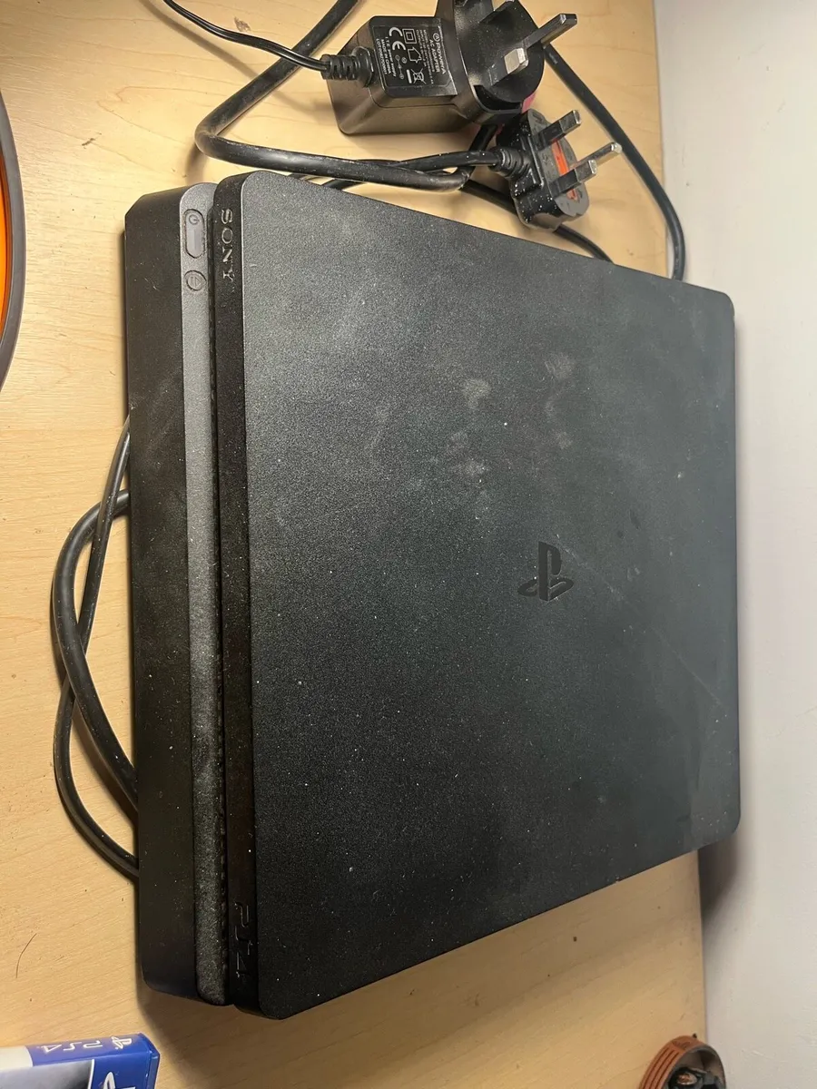 Playstation 4 bundle - Image 2