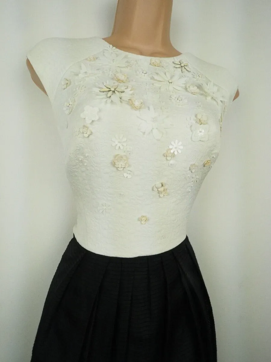 Karen Millen Black White Full Skirted Flower Appli - Image 1