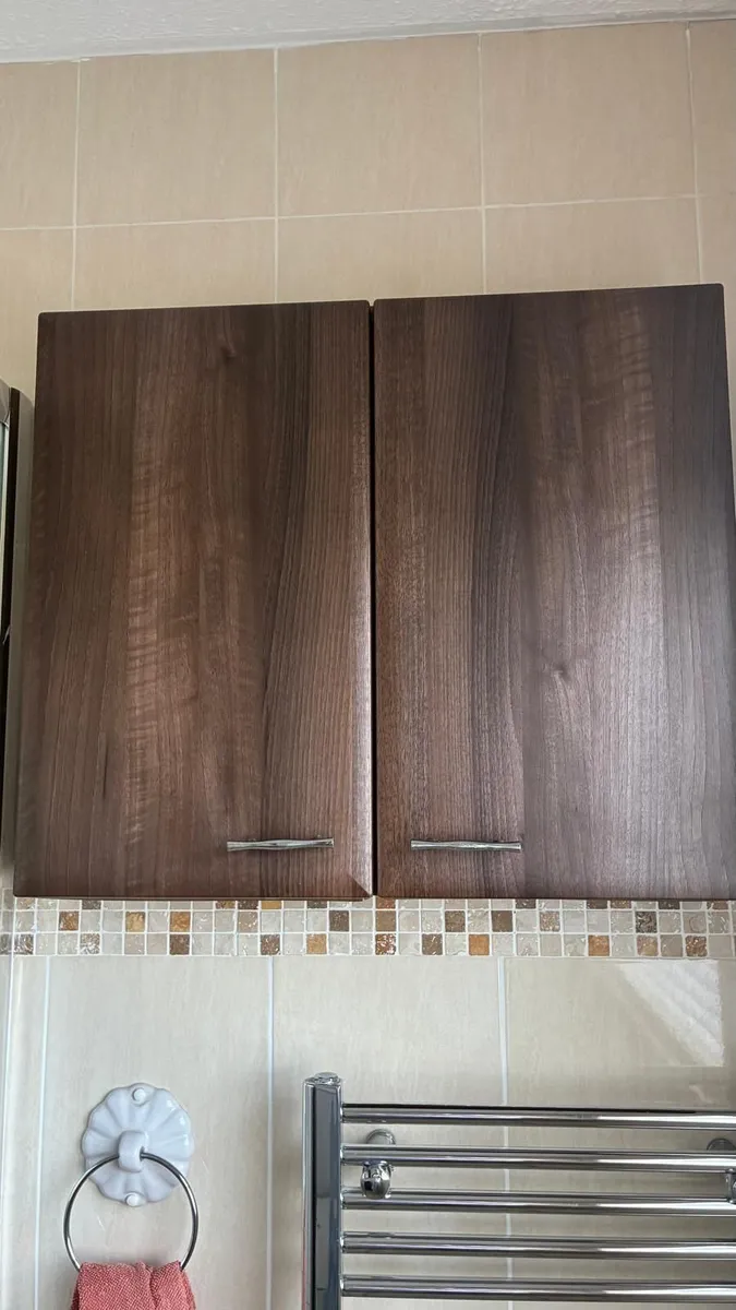 Bathroom Fixtures - Image 1