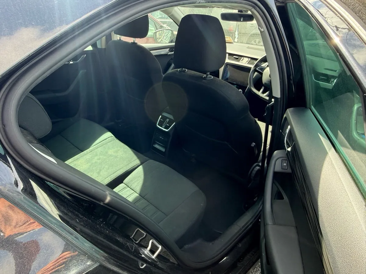 2018 Skoda Octavia 1.6tdi DRIVE HOME - Image 3