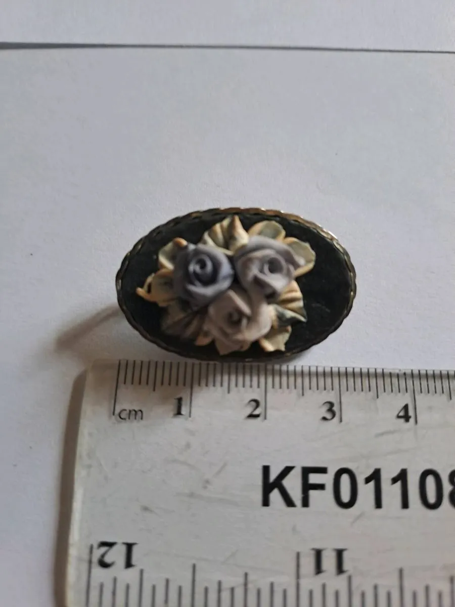 Vintage Floral Rose Brooch - Image 4