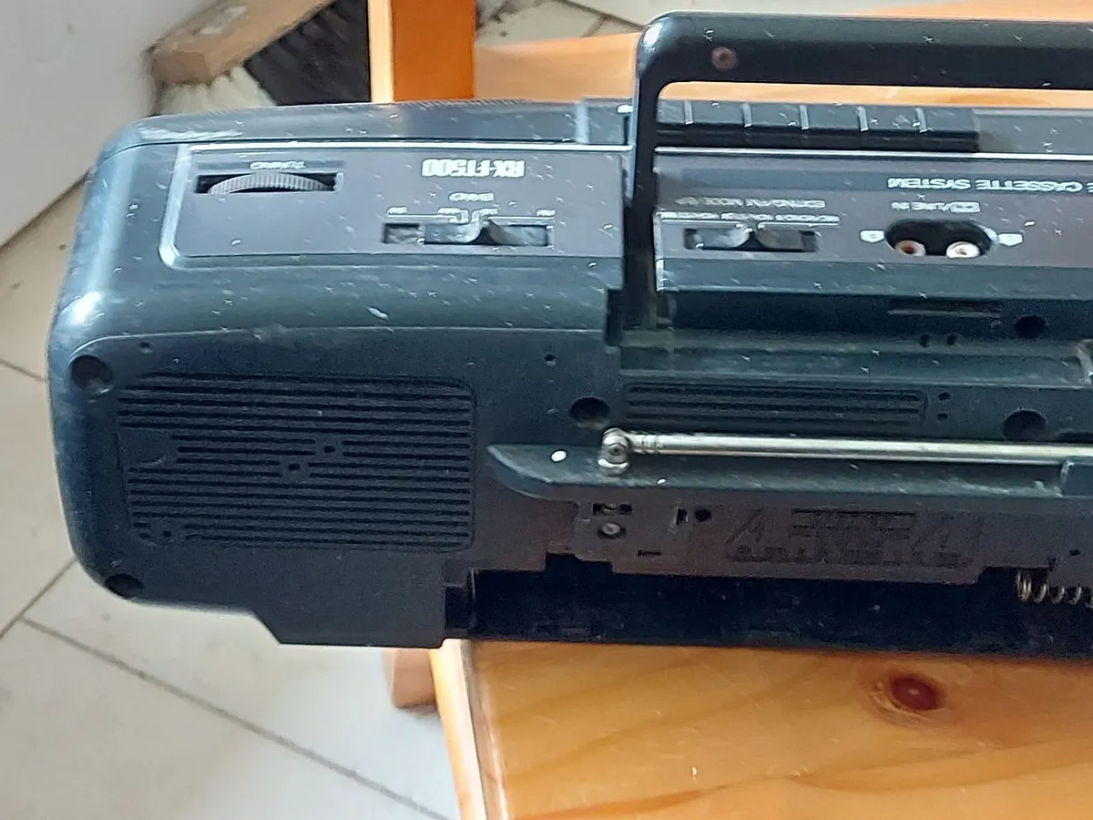 Panasonic Portable Stereo, Model RX RX-FT500 - Image 3